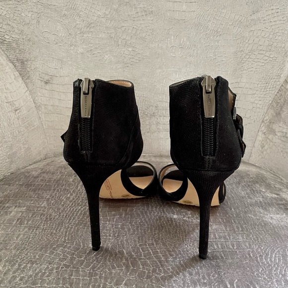 Vince Camuto black ankle strap sandals - Picture 3 of 6